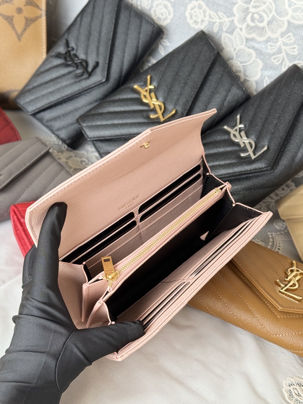 イヴサンローラン財布全体デザイン